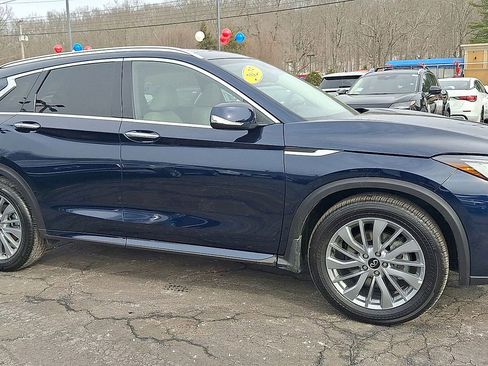 Used 2025 INFINITI QX50 Luxe image 6