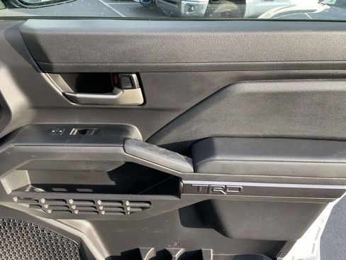 Used 2024 Toyota Tacoma TRD Sport image 46