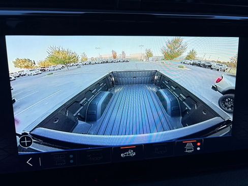 Certified 2024 GMC Sierra 1500 Denali image 35