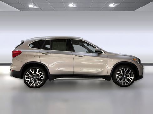 Used 2021 BMW X1 sDrive28i w/ Convenience Package image 8