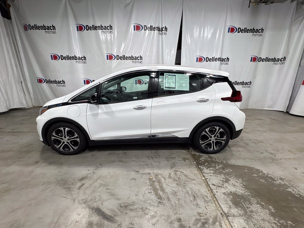 Used 2020 Chevrolet Bolt Premier w/ Infotainment Package FWD image 2
