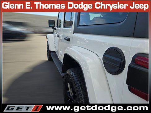 Used 2023 Jeep Wrangler Sahara w/ Safety Group image 11