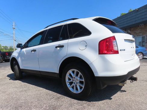 Used 2014 Ford Edge SE FWD image 3