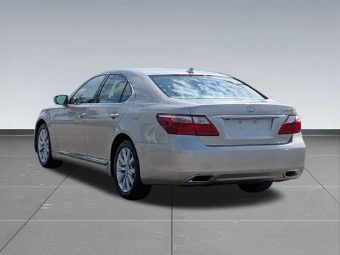 Used 2012 Lexus LS 460 AWD w/ Comfort Pkg image 3