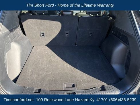 Used 2025 Ford Escape ST-Line AWD/4WD image 10