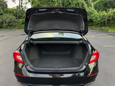 Used 2019 Honda Accord Sport image 31