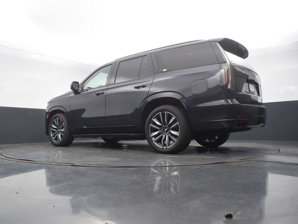 Used 2022 Cadillac Escalade Sport w/ Touring Package AWD/4WD image 54