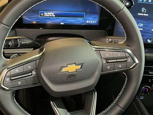 New 2026 Chevrolet Traverse LT w/ Sun and Wheel Package image 20