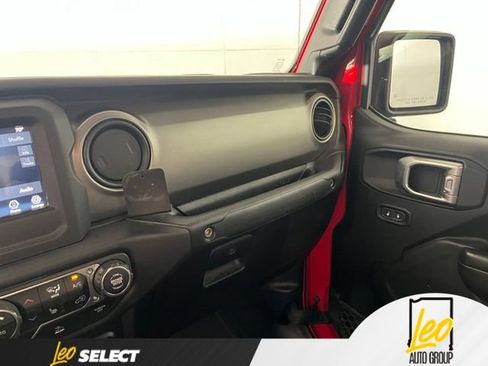 Used 2020 Jeep Gladiator Sport w/ Quick Order Package 24S AWD/4WD image 24