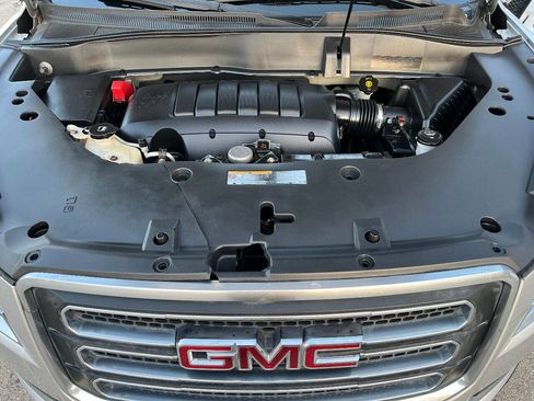 Used 2013 GMC Acadia SLT image 39