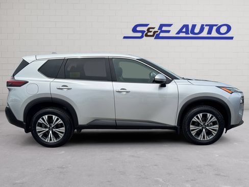 Used 2023 Nissan Rogue SV AWD/4WD image 5