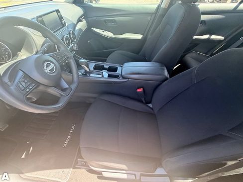 Used 2024 Nissan Sentra S FWD image 14