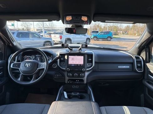 Used 2024 RAM 2500 Lone Star image 25