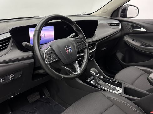 Used 2024 Buick Encore GX Preferred FWD image 8