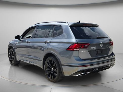 Certified 2021 Volkswagen Tiguan SE R-Line FWD image 8