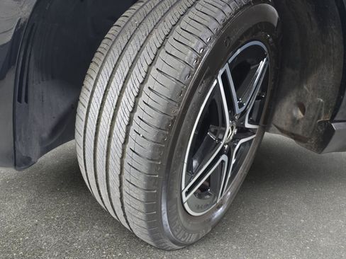 Used 2024 Mercedes-Benz GLE 450 4MATIC image 31