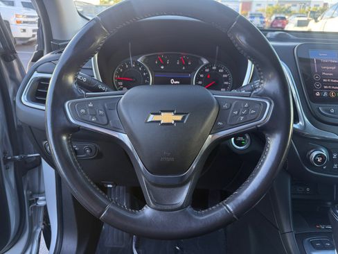 Used 2019 Chevrolet Equinox Premier AWD/4WD image 12