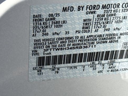 New 2025 Ford Maverick XLT image 30