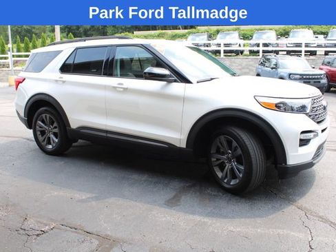 Used 2023 Ford Explorer XLT w/ Equipment Group 202A AWD/4WD image 6