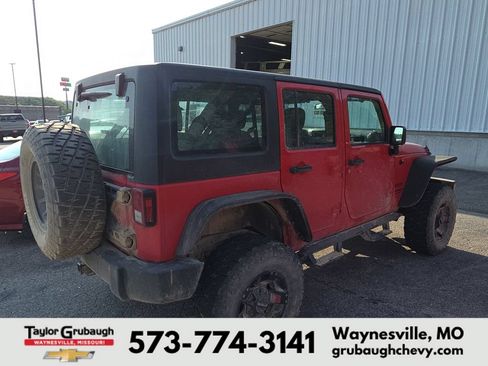 Used 2015 Jeep Wrangler Unlimited Sport w/ Max Tow Package AWD/4WD image 6