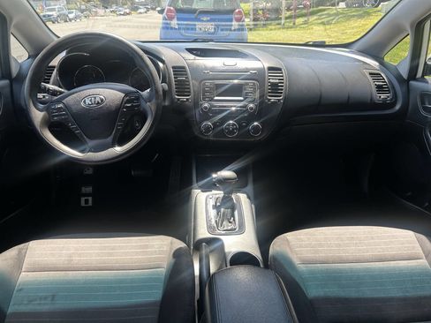 Used 2016 Kia Forte LX FWD image 5