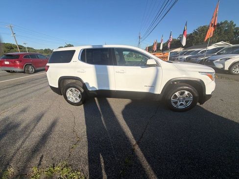 Used 2019 GMC Acadia SLE FWD image 14