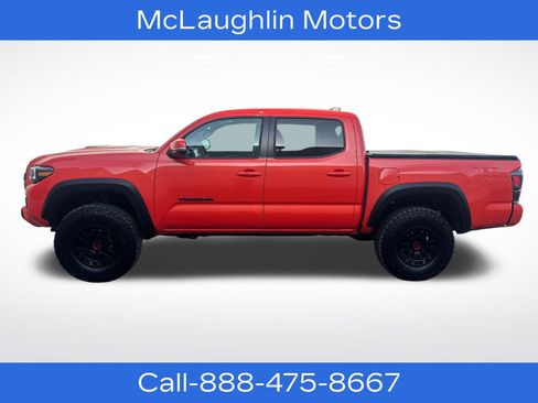 Used 2023 Toyota Tacoma TRD Pro image 2