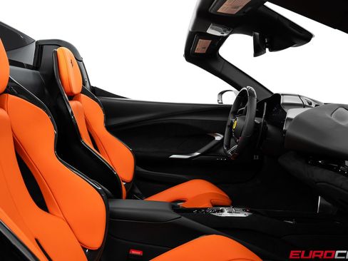 Used 2024 Ferrari 296 GTS RWD image 40