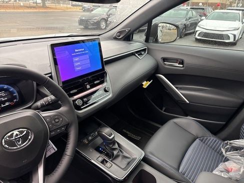 New 2026 Toyota Corolla Cross XSE image 15