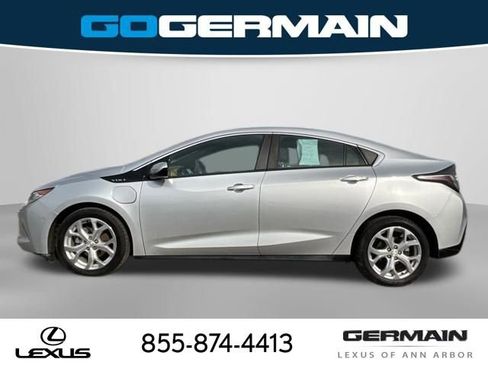 Used 2016 Chevrolet Volt Premier w/ Driver Confidence Package image 5
