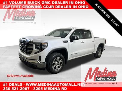 Used 2023 GMC Sierra 1500 SLT w/ SLT Convenience Package