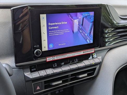 New 2026 Toyota Camry SE image 12