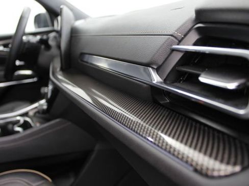 Used 2026 Chevrolet Traverse High Country image 31