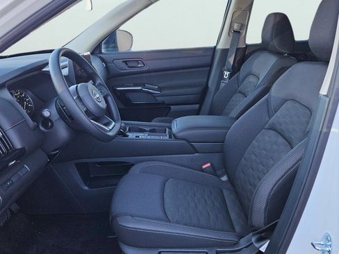 New 2026 Nissan Pathfinder SV FWD image 10