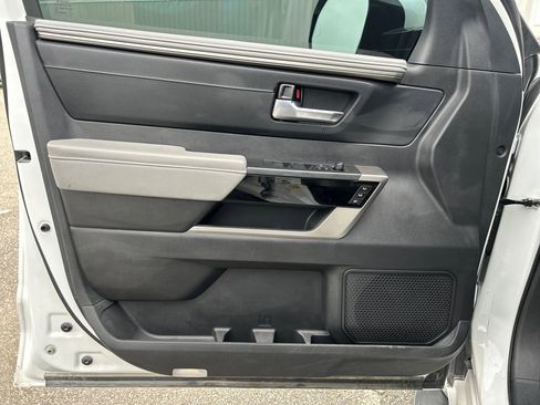 Used 2024 Toyota Sequoia Limited image 9