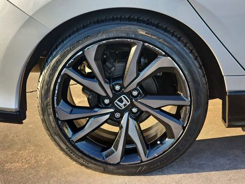 Used 2018 Honda Civic Sport image 38