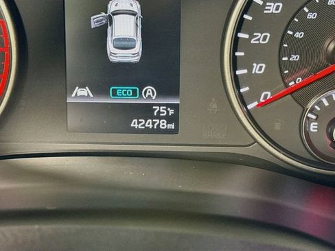 Used 2022 Kia Stinger GT1 RWD image 19