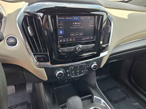 Certified 2023 Chevrolet Traverse LS FWD image 25