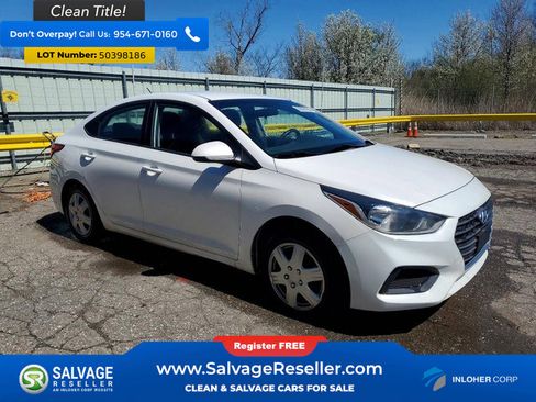 Used 2018 Hyundai Accent SE FWD image 5