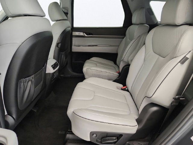 Used 2024 Hyundai Palisade SEL w/ Premium Package AWD/4WD image 26