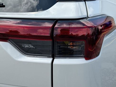 New 2026 Subaru Outback Limited XT AWD/4WD image 34