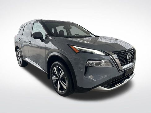Certified 2021 Nissan Rogue Platinum AWD/4WD image 3