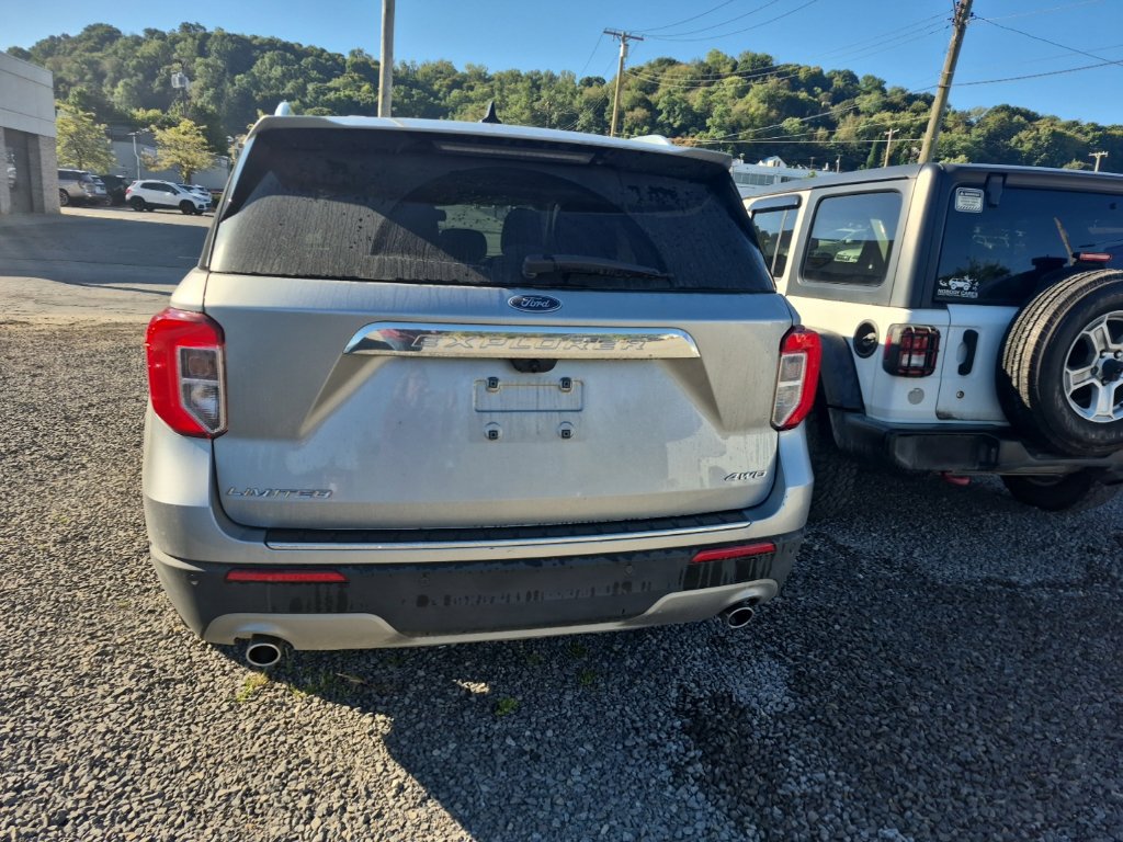 Used 2022 Ford Explorer Limited AWD/4WD image 6