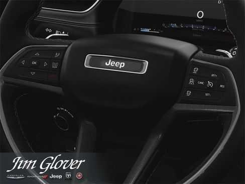 New 2025 Jeep Grand Cherokee Altitude image 29