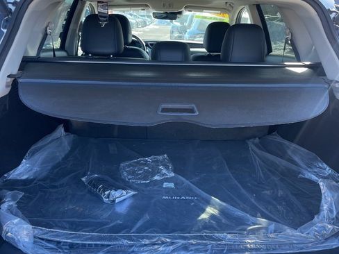 Certified 2024 Nissan Murano Platinum w/ Cargo Package image 13