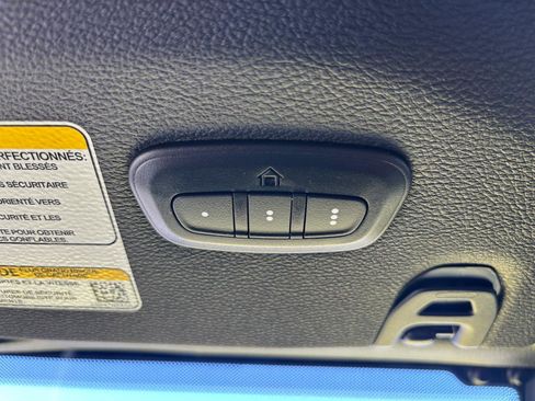 Used 2024 Jeep Wrangler Unlimited AWD/4WD image 33