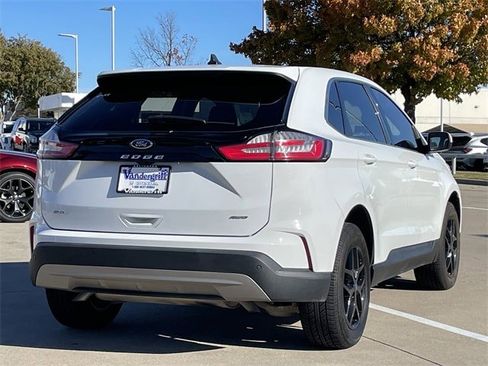 Used 2022 Ford Edge SEL image 4