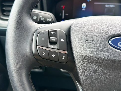 Used 2025 Ford Maverick XLT w/ XLT Luxury Package AWD/4WD image 12