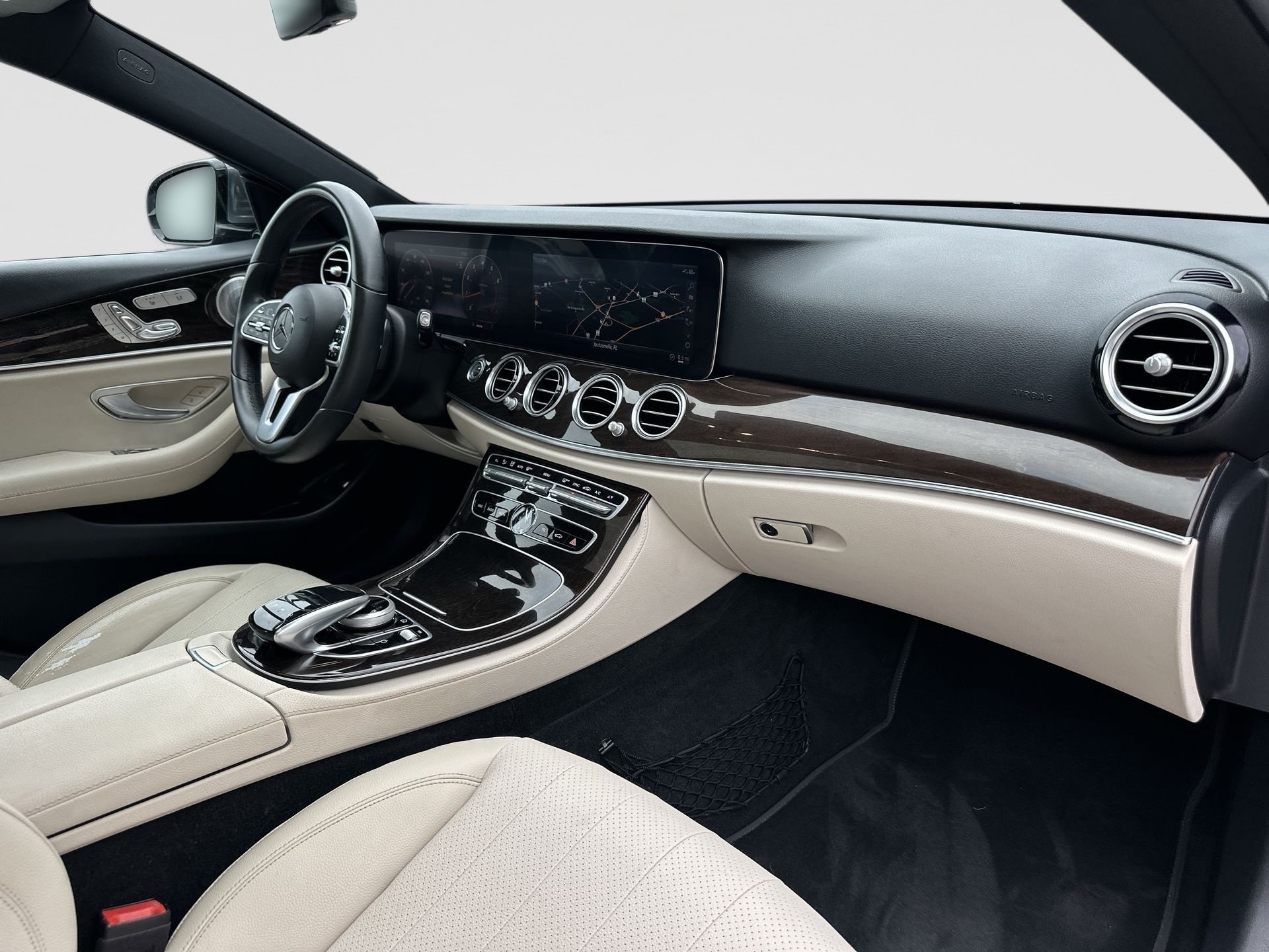 Used 2020 Mercedes-Benz E 350 Sedan image 29