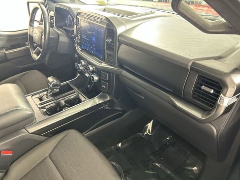 Used 2022 Ford F150 XLT w/ Equipment Group 302A High image 26